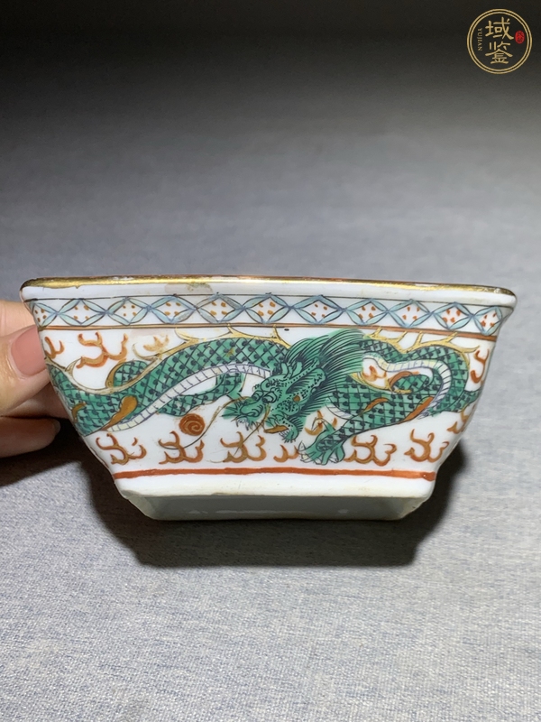 古玩陶瓷民國(guó) 廣彩龍紋贊盤(pán)真品鑒賞圖