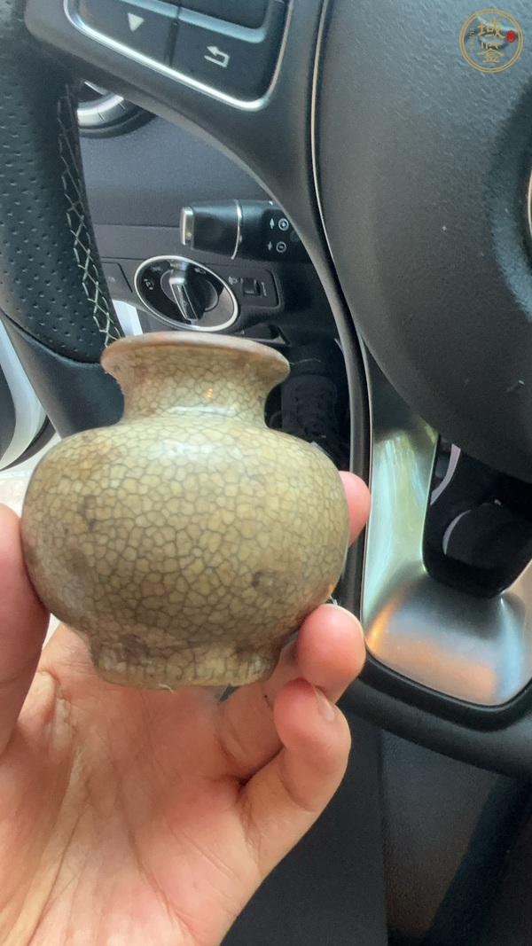 古玩陶瓷哥釉小罐真品鑒賞圖
