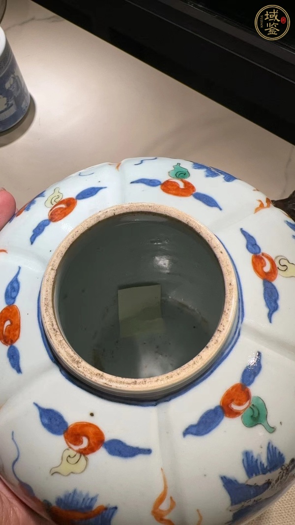古玩陶瓷青花五彩龍紋罐真品鑒賞圖