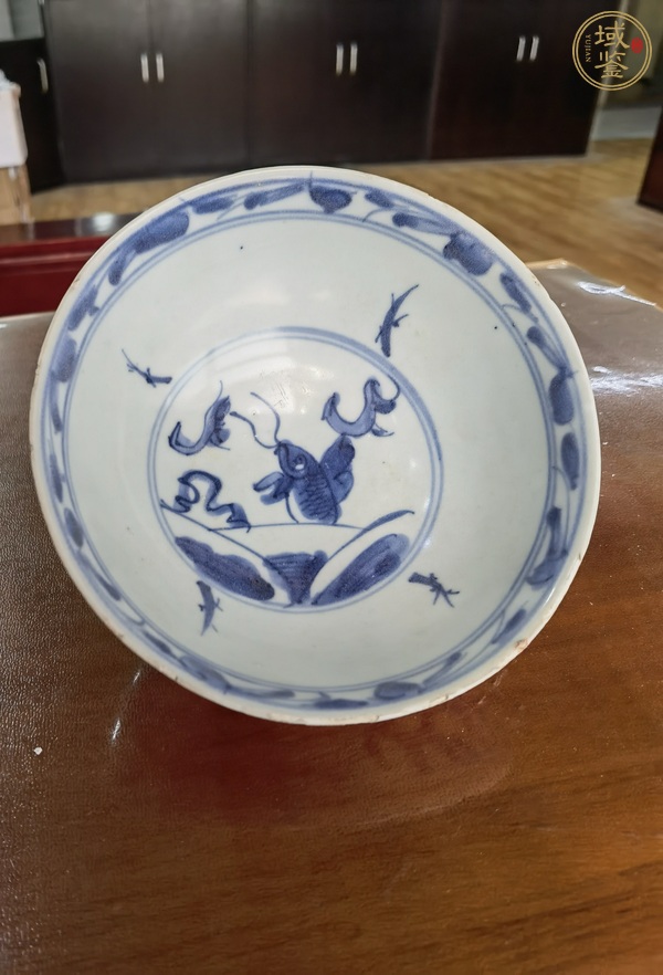 古玩陶瓷明末青花龍鳳紋碗真品鑒賞圖
