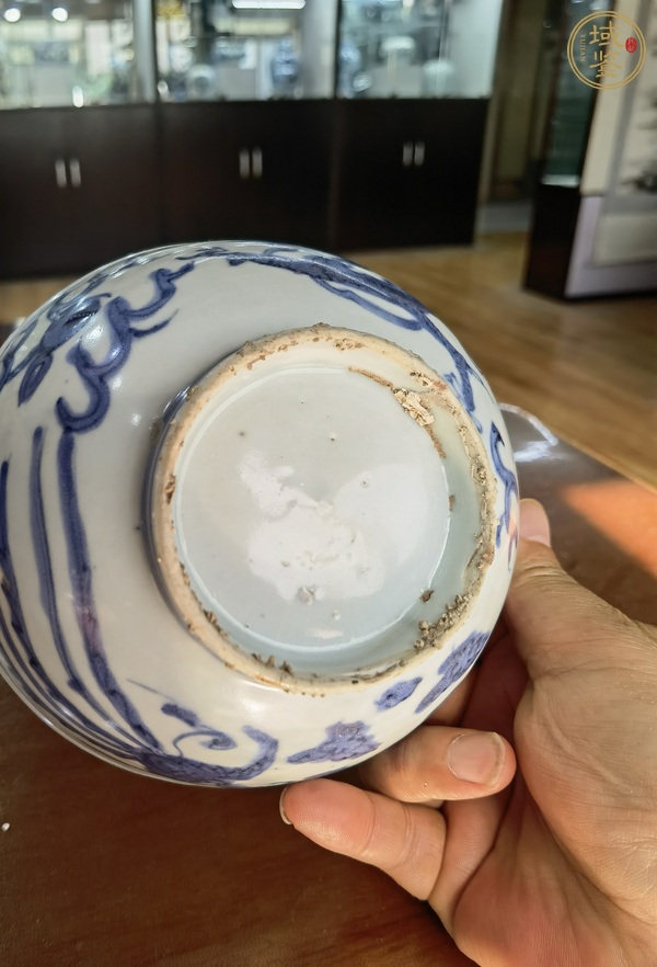 古玩陶瓷明末青花龍鳳紋碗真品鑒賞圖