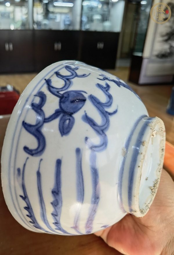 古玩陶瓷明末青花龍鳳紋碗真品鑒賞圖