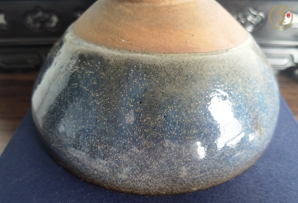 古玩陶瓷鈞窯碗真品鑒賞圖
