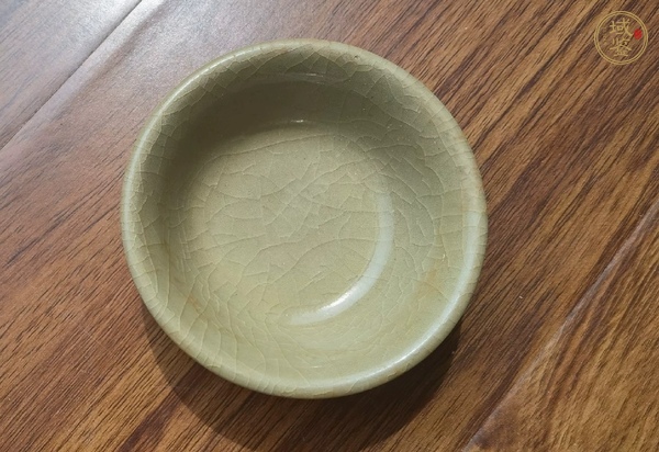 古玩陶瓷龍泉青瓷洗真品鑒賞圖