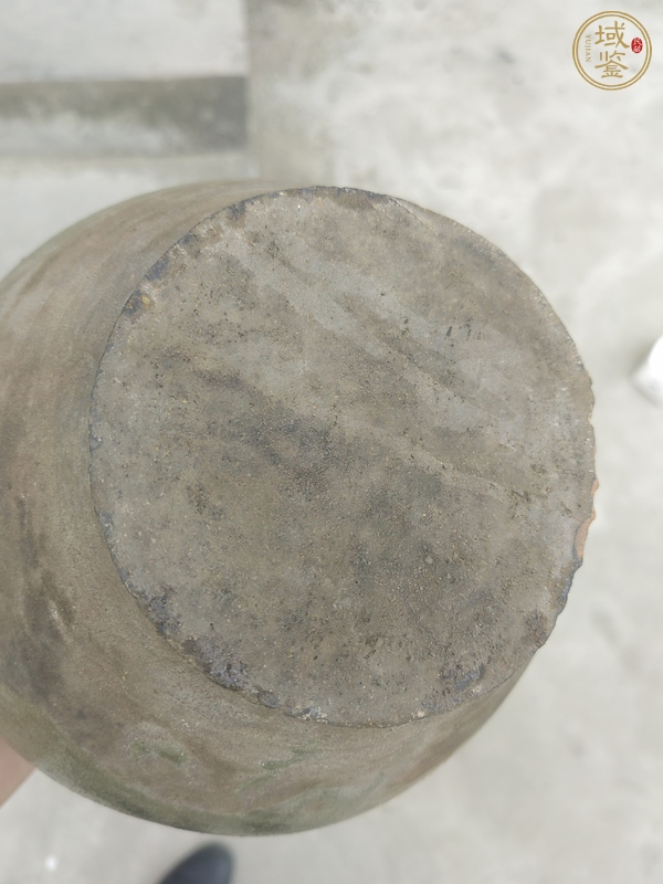 古玩陶瓷青釉罐真品鑒賞圖