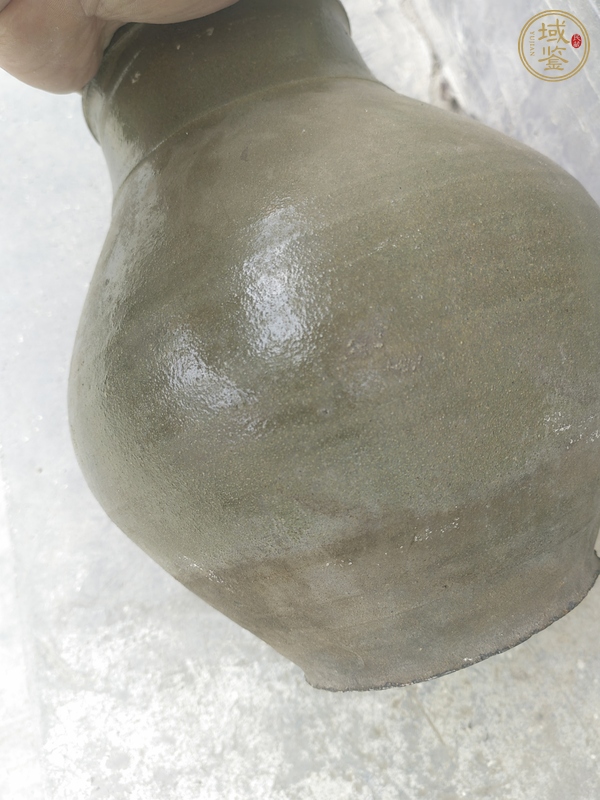 古玩陶瓷青釉罐真品鑒賞圖