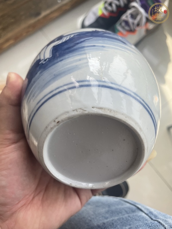 古玩陶瓷清晚期青花嬰戲圖罐真品鑒賞圖