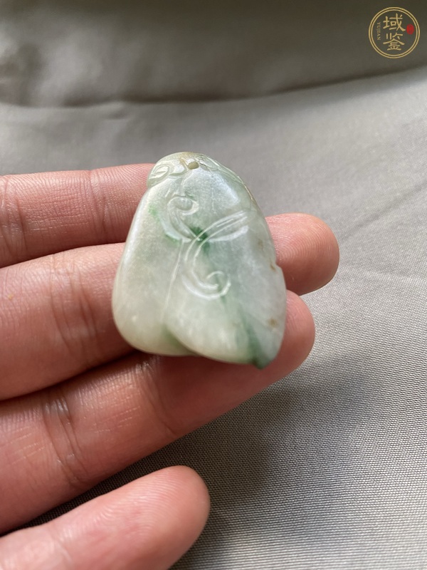 古玩玉器翡翠雕“瓜果墜”真品鑒賞圖