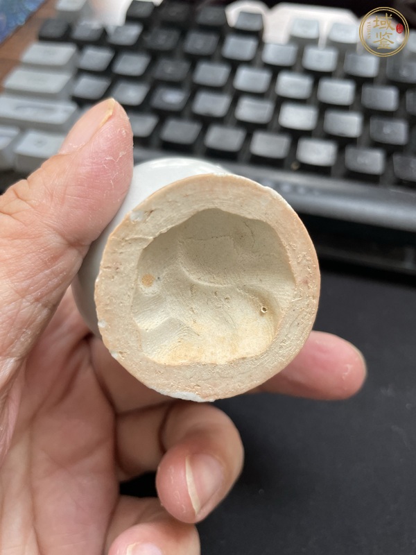 古玩陶瓷德化窯花瓶真品鑒賞圖