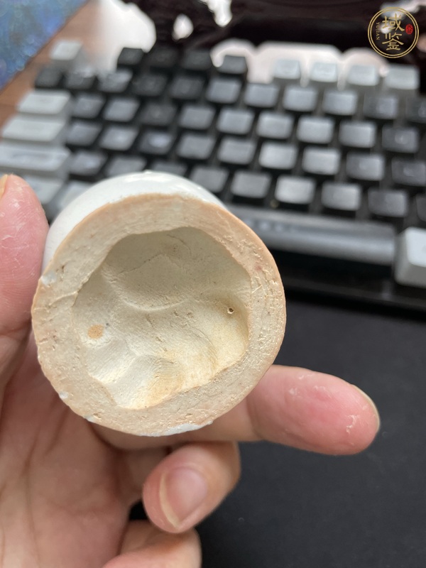 古玩陶瓷德化窯花瓶真品鑒賞圖
