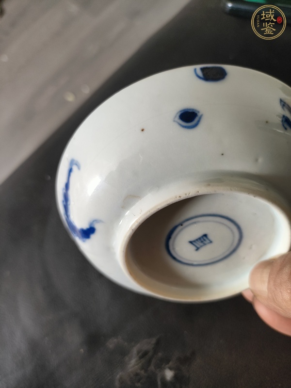 古玩陶瓷青花過墻龍紋盤真品鑒賞圖