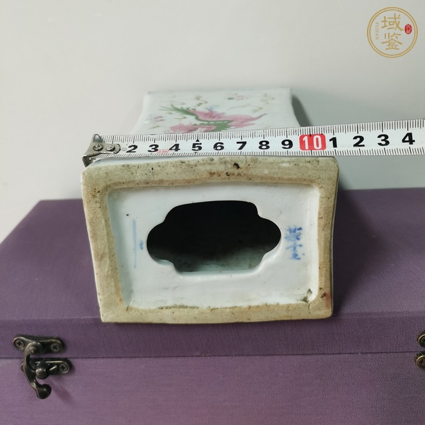 古玩陶瓷釉下彩龍鳳紋脈枕真品鑒賞圖