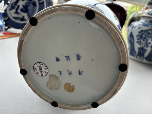 古玩陶瓷花卉紋青花鳳尾尊真品鑒賞圖