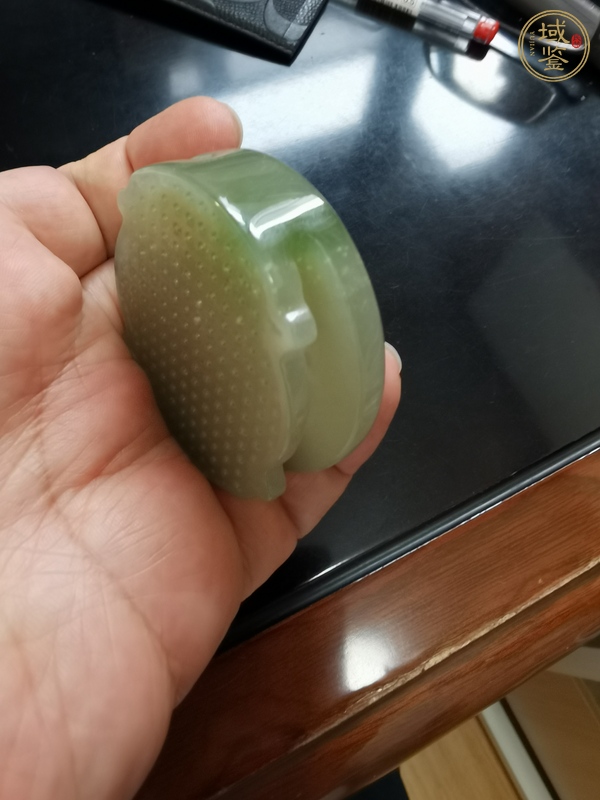 古玩玉帶穿真品鑒賞圖