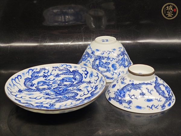古玩陶瓷龍紋青花三才蓋杯真品鑒賞圖