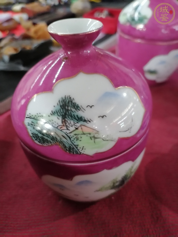 古玩陶瓷蓋盅真品鑒賞圖
