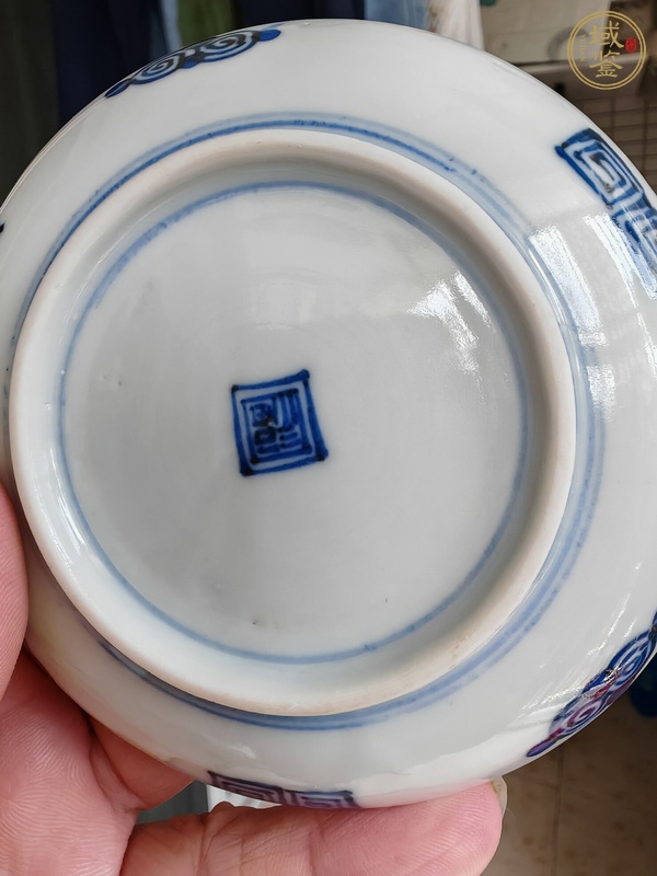 古玩陶瓷民國青花盤真品鑒賞圖