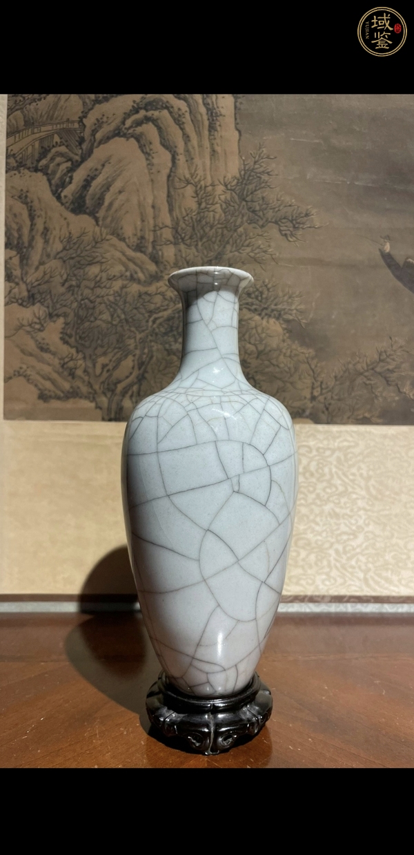 古玩陶瓷哥窯瓶真品鑒賞圖