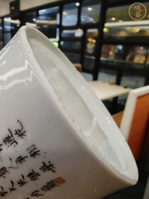 古玩陶瓷同治細路粉彩無雙譜蓋罐真品鑒賞圖