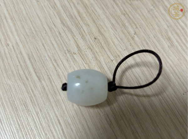 古玩玉器和田玉珠真品鑒賞圖