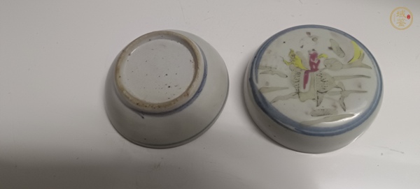 古玩陶瓷麒麟送子粉彩印泥盒真品鑒賞圖