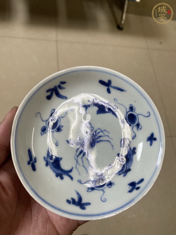 古玩陶瓷青花魚澡紋杯碟一套真品鑒賞圖