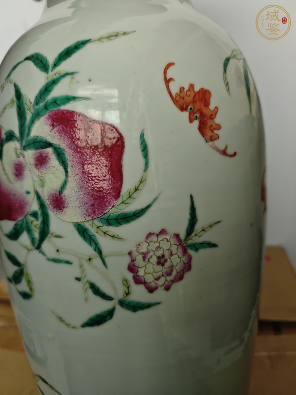 古玩陶瓷清晚·粉彩九桃紋大瓶真品鑒賞圖