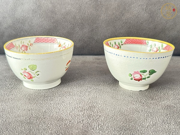 古玩花卉紋廣彩碗真品鑒賞圖
