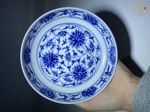 古玩陶瓷青花盤真品鑒賞圖