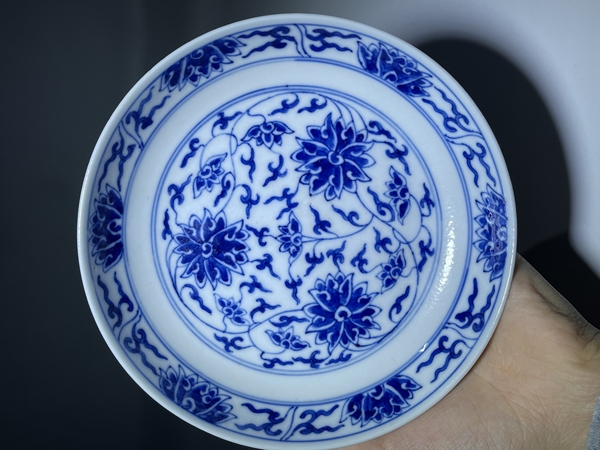 古玩陶瓷清同治青花勾蓮盤（官）拍賣，當(dāng)前價格48888元