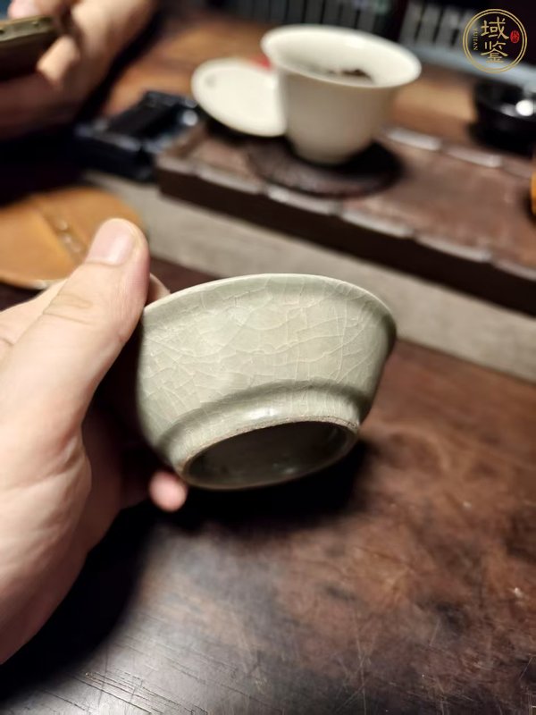 古玩陶瓷龍泉黃釉冰片紋直壁洗真品鑒賞圖