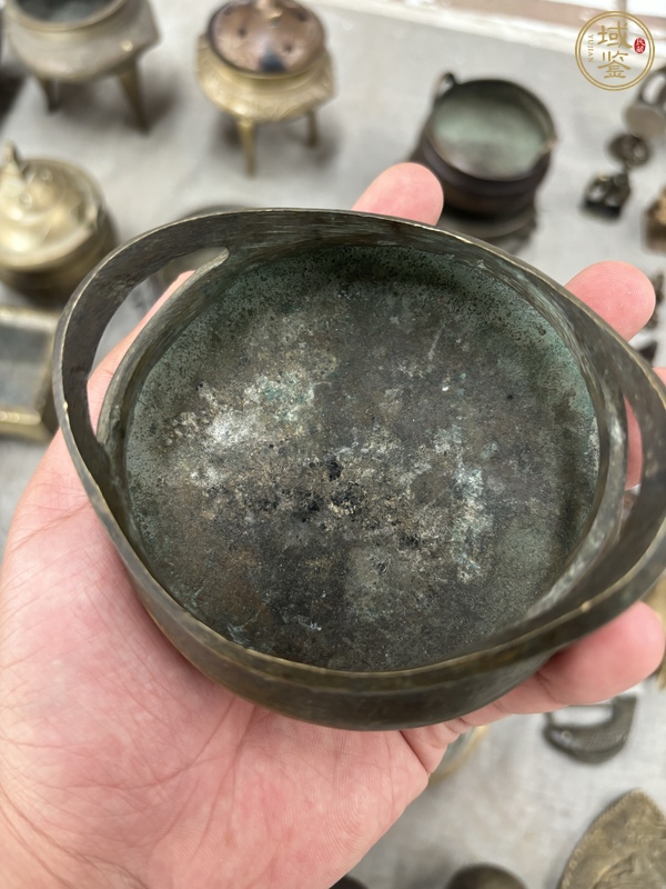 古玩陶瓷清末民初時期銅爐真品鑒賞圖