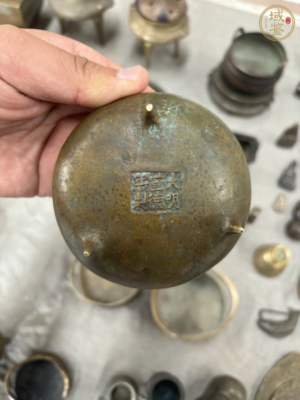 古玩陶瓷清末民初時期銅爐真品鑒賞圖