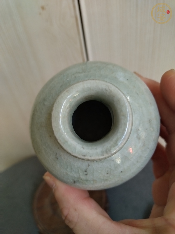 古玩陶瓷龍泉青瓷水盂真品鑒賞圖