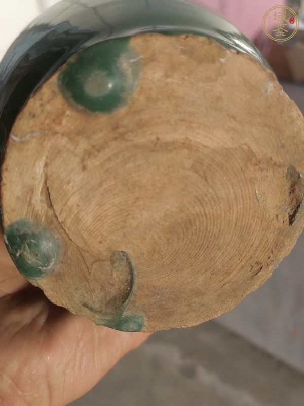 古玩陶瓷鈞釉花口瓶真品鑒賞圖