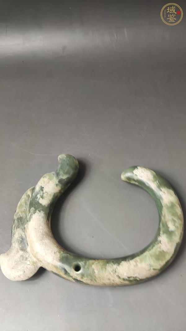 古玩玉器仿“紅山文化”c形龍真品鑒賞圖