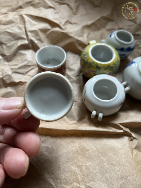 古玩陶瓷龍紋鳥食罐真品鑒賞圖