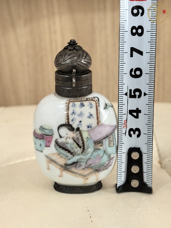 古玩陶瓷清光緒 粉彩美人鼻煙壺真品鑒賞圖