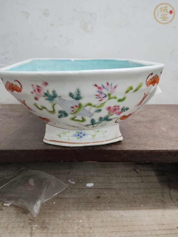 古玩陶瓷佛家八寶粉彩貢碗真品鑒賞圖