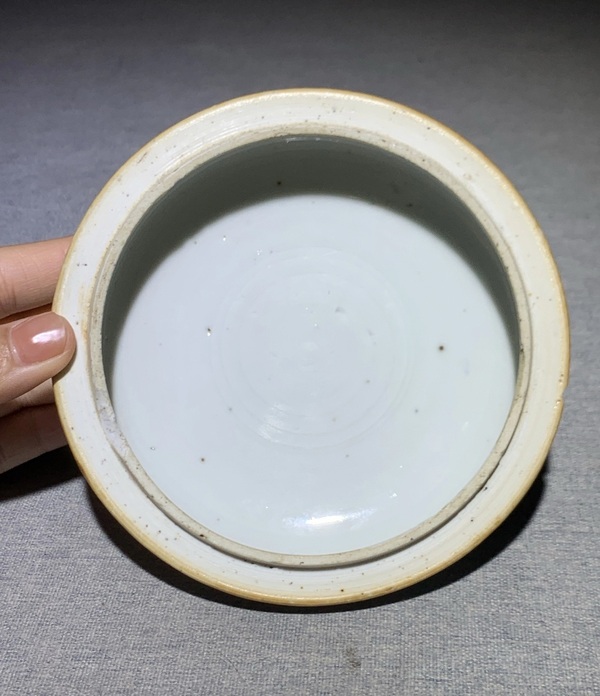 古玩陶瓷青花花卉紋蓋缸拍賣,當前價格3100元