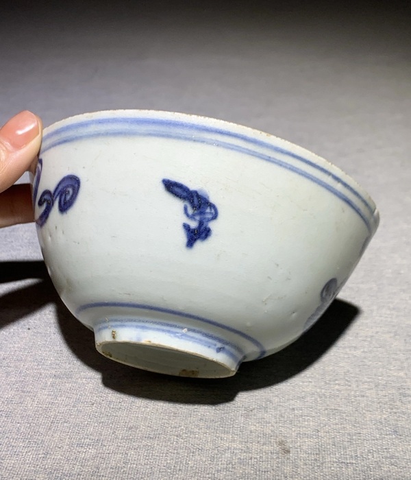 古玩陶瓷青花螭龍紋茶碗拍賣，當前價格3600元