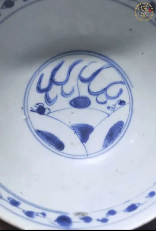 古玩陶瓷青花趕珠龍紋茶碗真品鑒賞圖