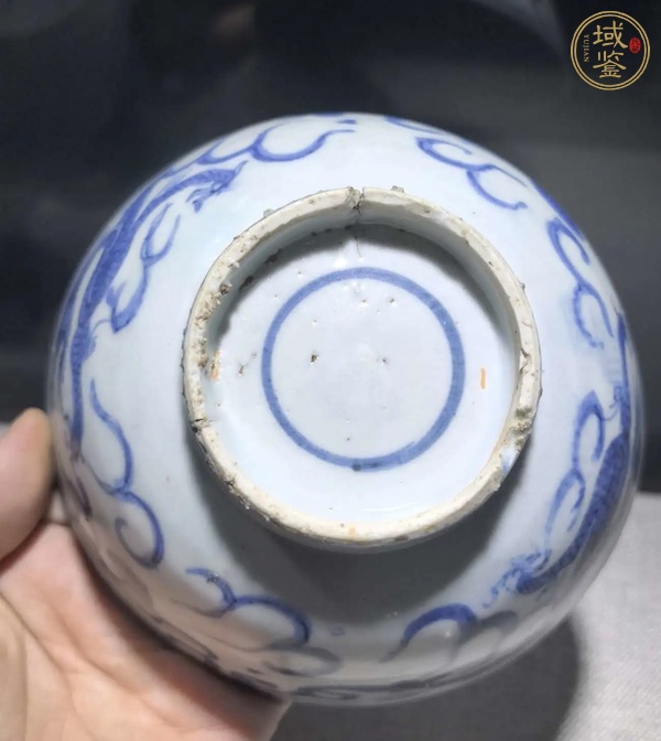 古玩陶瓷青花趕珠龍紋茶碗真品鑒賞圖