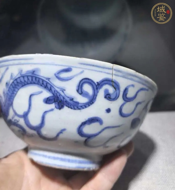 古玩陶瓷青花趕珠龍紋茶碗真品鑒賞圖