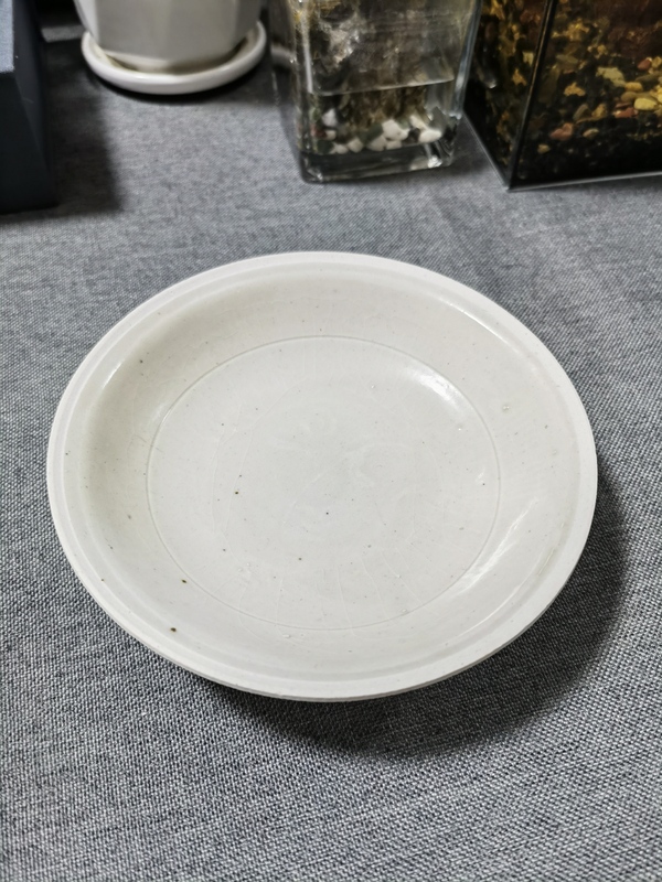 古玩陶瓷元代青白釉刻仰蓮紋盤拍賣，當(dāng)前價(jià)格0元