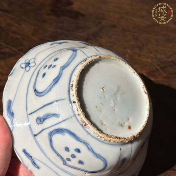 古玩陶瓷青花花鳥紋折沿碗真品鑒賞圖