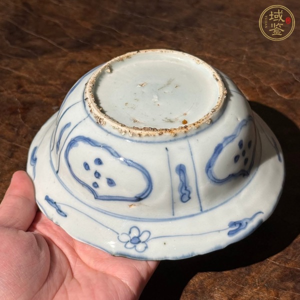 古玩陶瓷青花花鳥紋折沿碗真品鑒賞圖