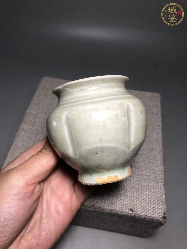 古玩陶瓷青白釉瓜棱罐真品鑒賞圖