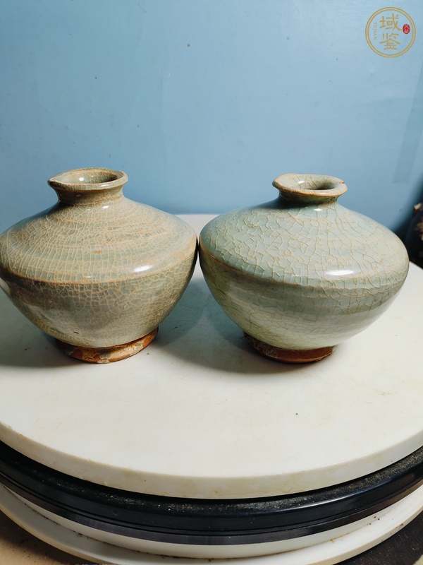古玩陶瓷龍泉青瓷蘋果尊真品鑒賞圖