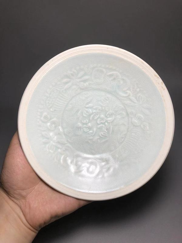 古玩轉(zhuǎn)賣宋，青白釉娃娃盤拍賣，當前價格9800元